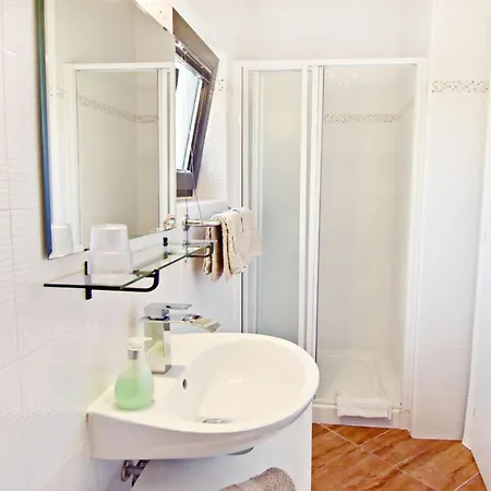 Alpa 5 By Interhome * Umag