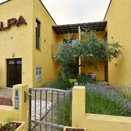 Alpa 5 By Interhome *