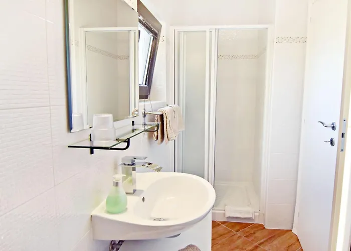 Alpa 5 By Interhome * Umag