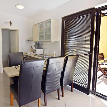 Alpa 5 By Interhome